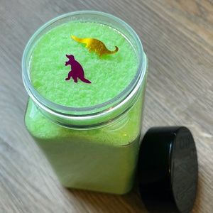 Rawr Means I Love You In Dinosaur Bubbling Bath Salts